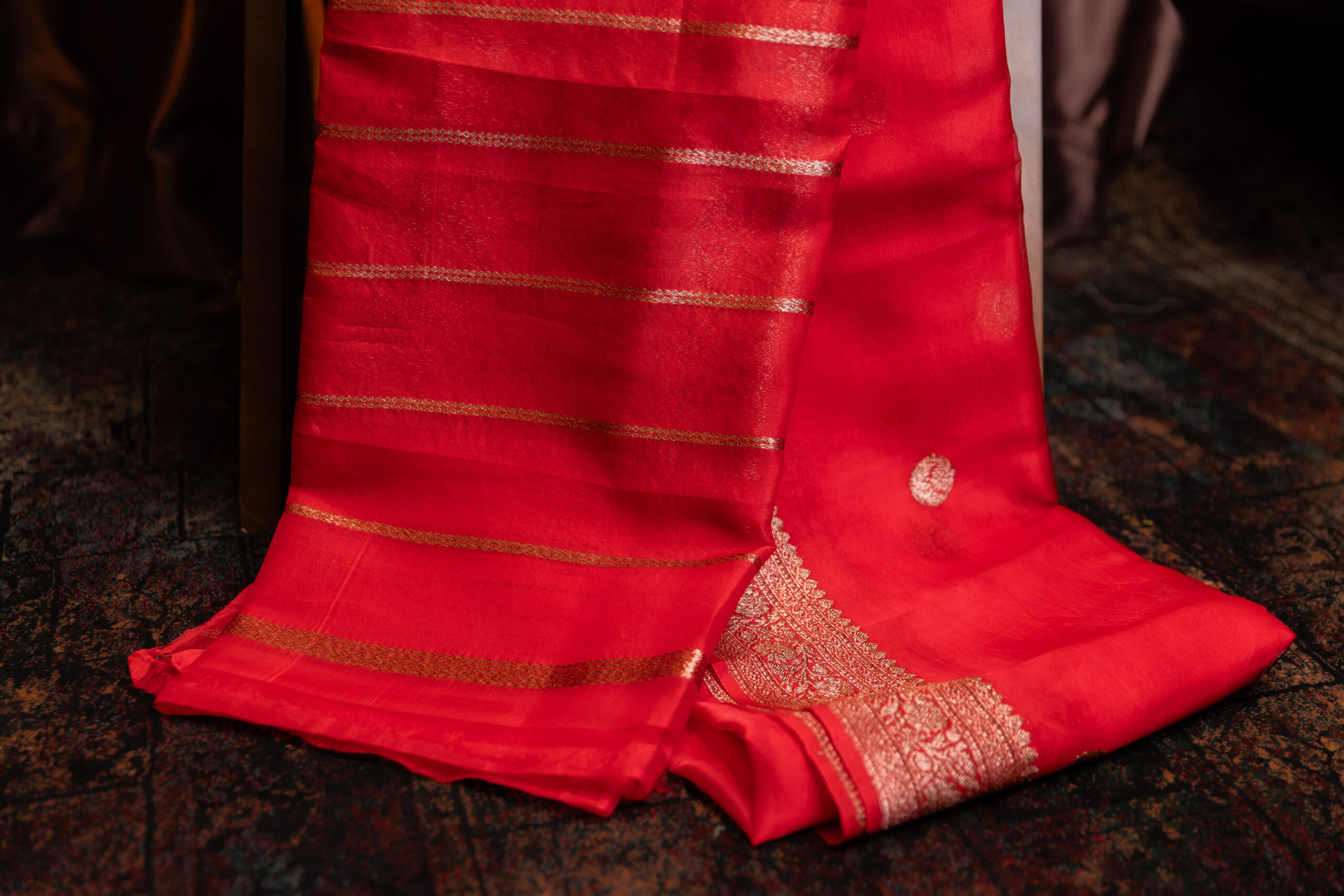 Red Diwan - Image 3