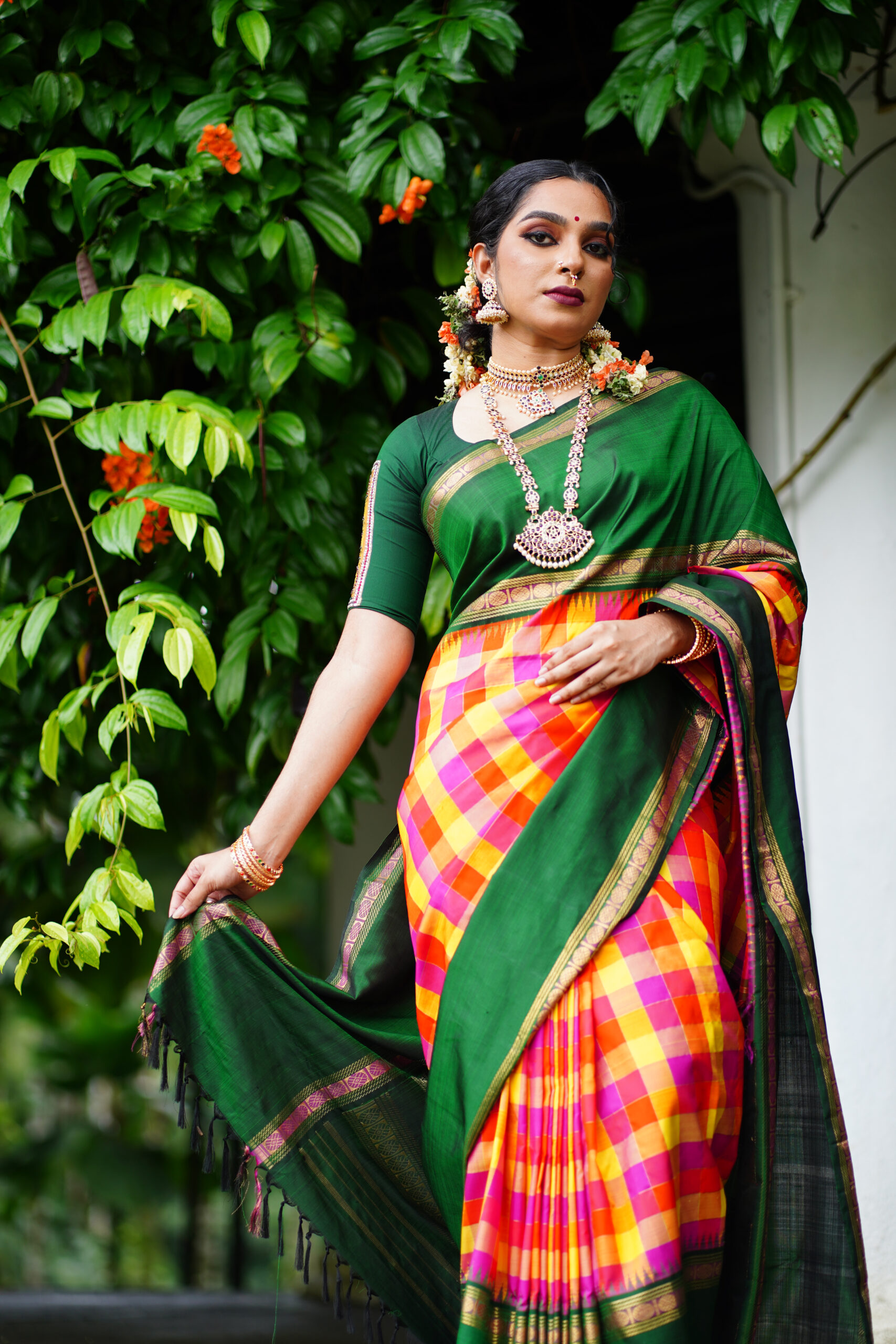 Pazham Vanna தாமரை - Image 2
