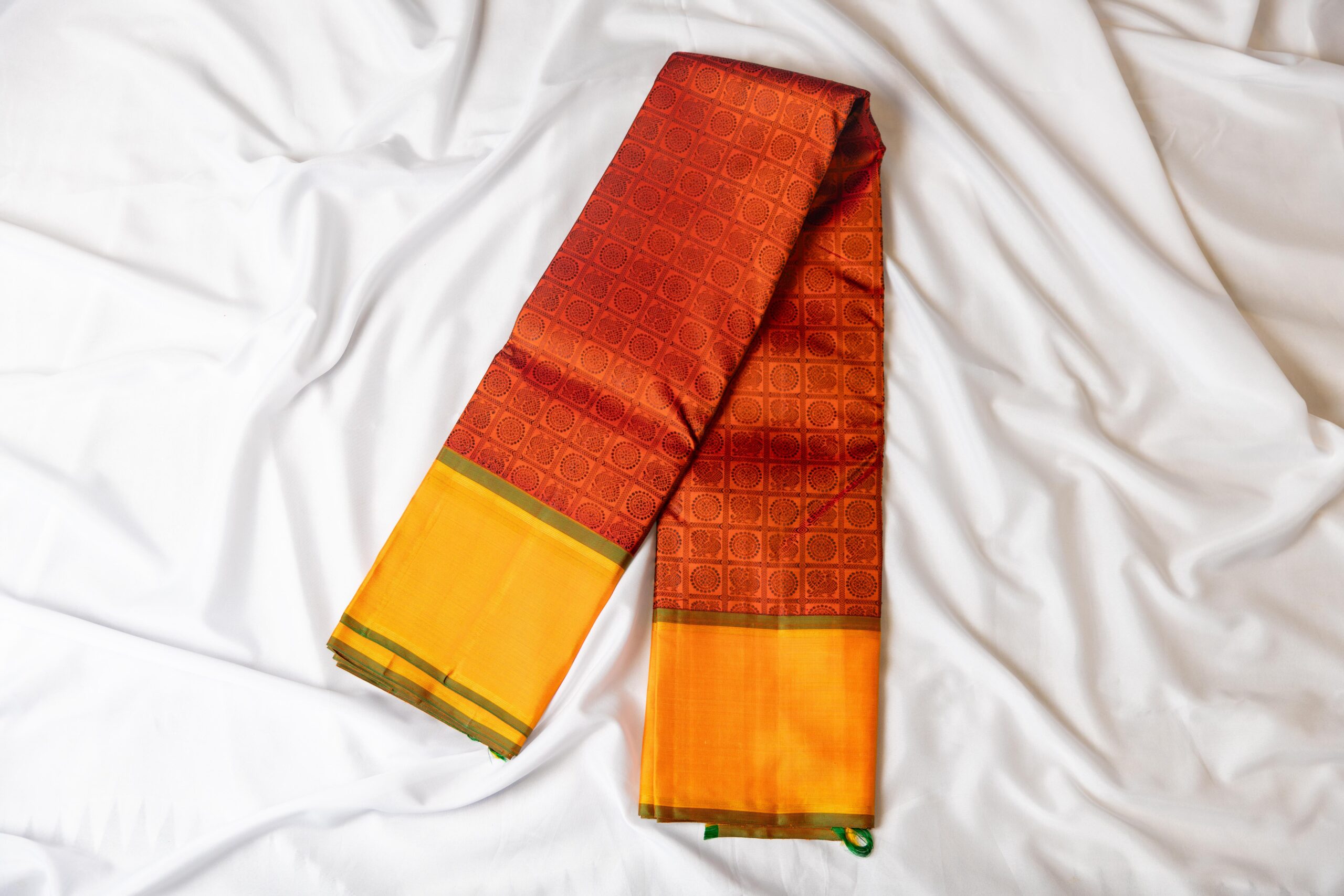 Ayyiram Butta - Threadwork